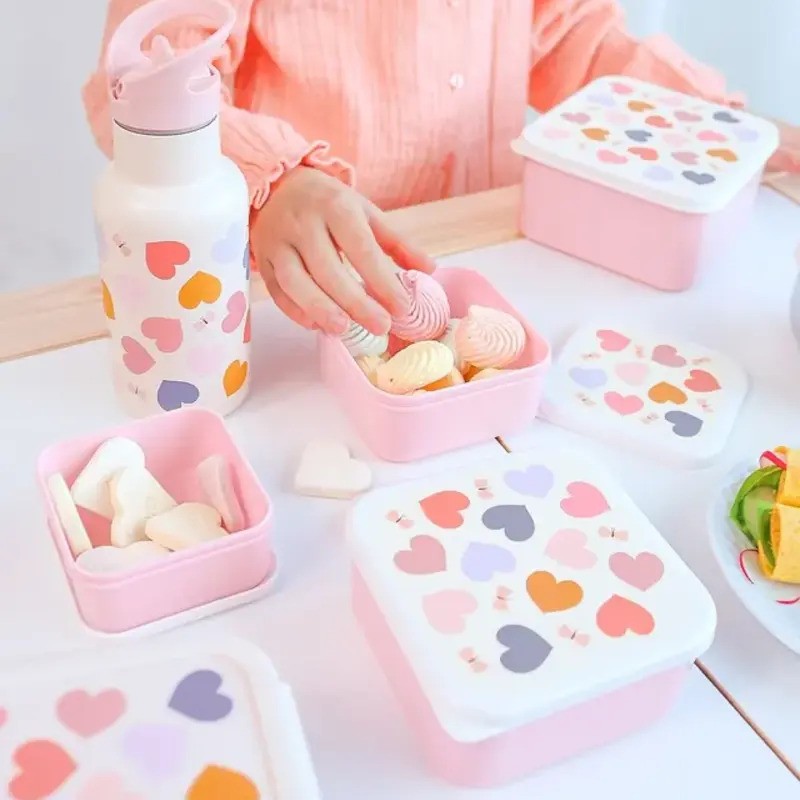 A Little Lovely Company Lunch & Snack Box Set Hearts
