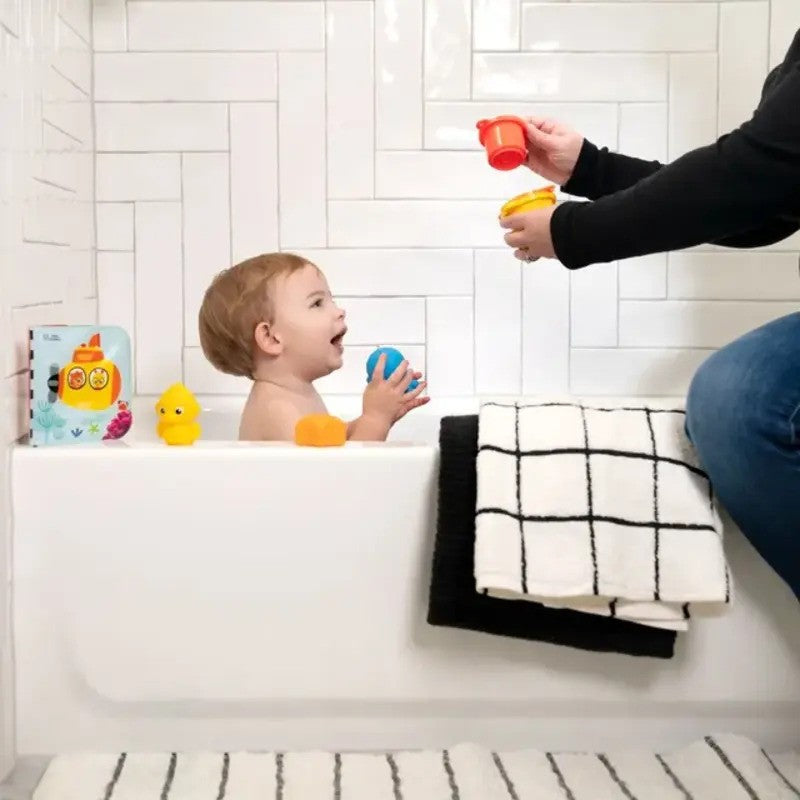 Baby Einstein Opuss Bath Pals 11-Pieces Bath Gift Set (3M-Plus)
