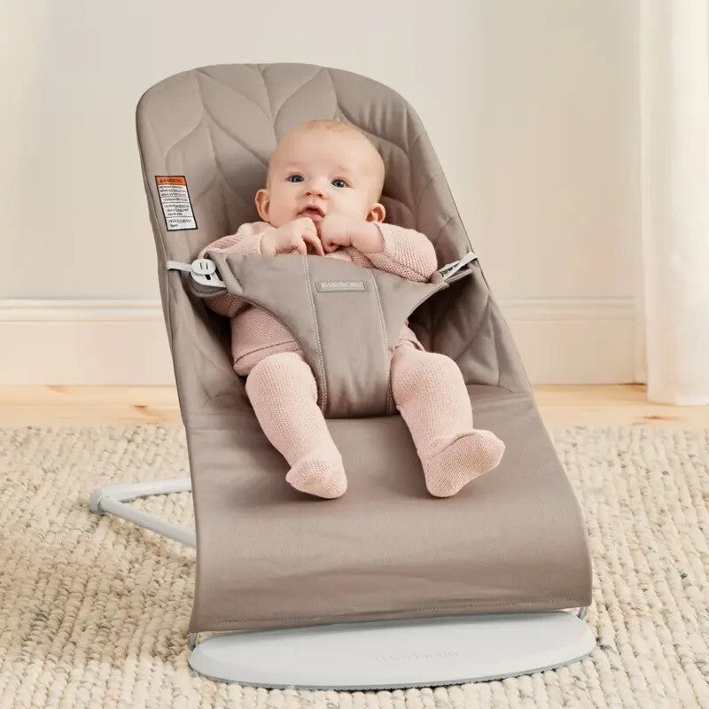 Babybjorn Bouncer Bliss Woven Petal Quilt Sand Grey