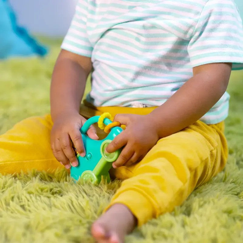 Bright Starts Safari Driver Take Along Toy (3m-Plus)