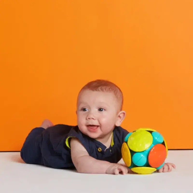 Bright Starts Wobble Bobble Crawl & Chase Ball (6-36m)