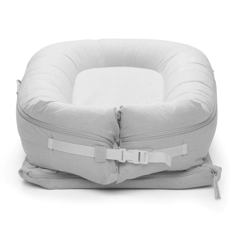 DOCKATOT®► Deluxe+ Pod (0-8m) Fog Grey Chambray