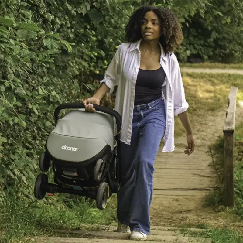 Doona X Infant Car Seat (Rear-Facing) & Stroller Nitro Black (0m-Plus Up-13kg)