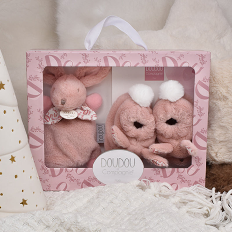 Doudou Et Compagnie La Garantie Gift Set Comforter & Slippers (0-6m) Rose