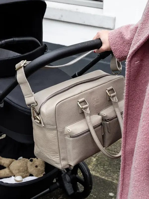 Kidzroom Care Vienna Diaper Bag Lovely Leather Taupe