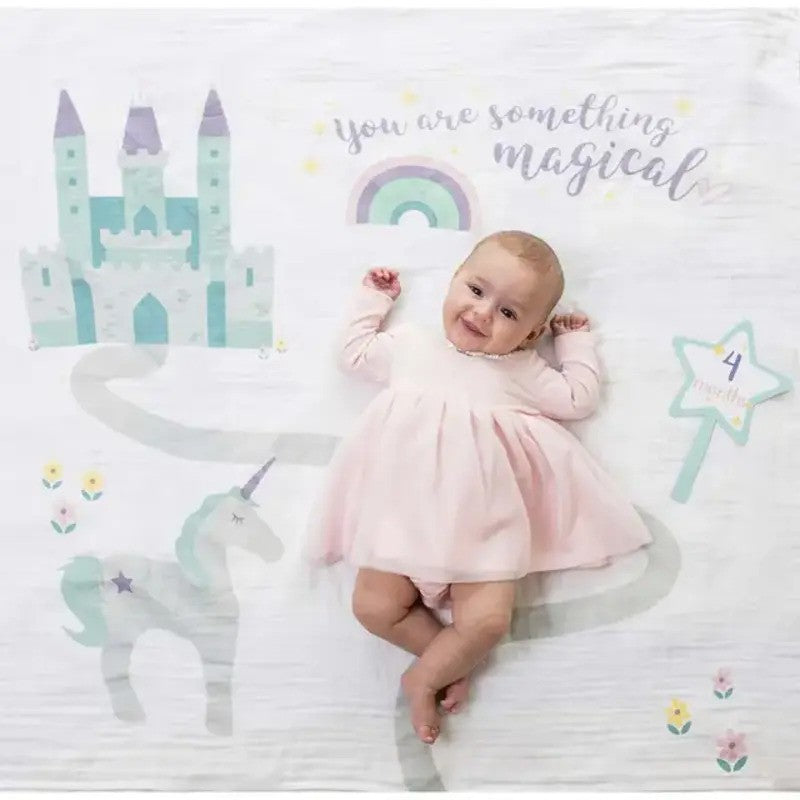 Lulujo Babys First Year Blanket & Cards Set Something Magical