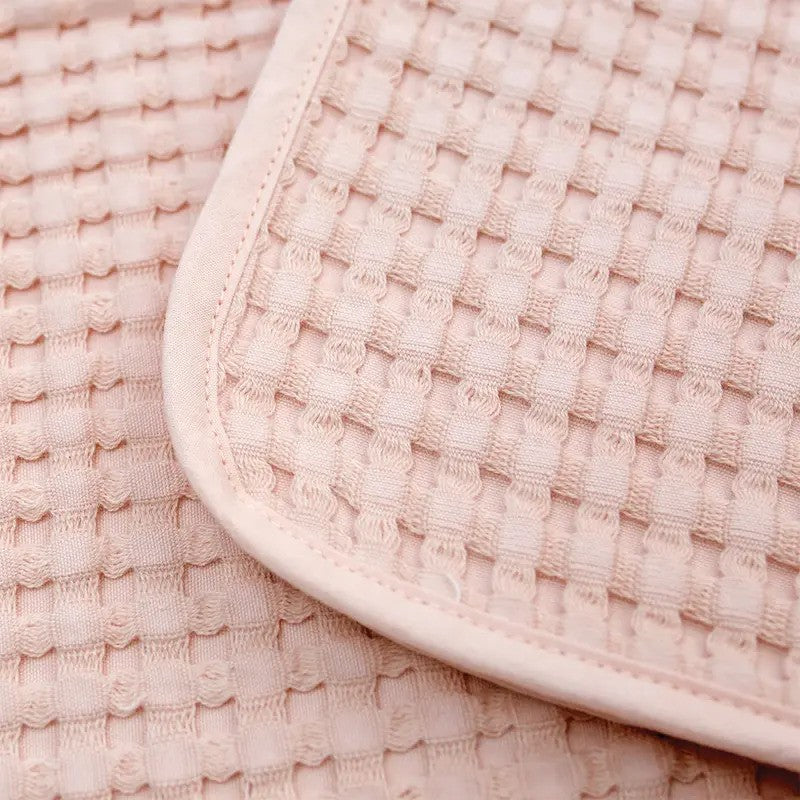 Lulujo Waffle Blanket (100cm x 80cm) Ballet Slipper