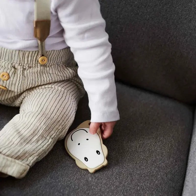 Matchstick Monkey Flat Face Teether Giraffe