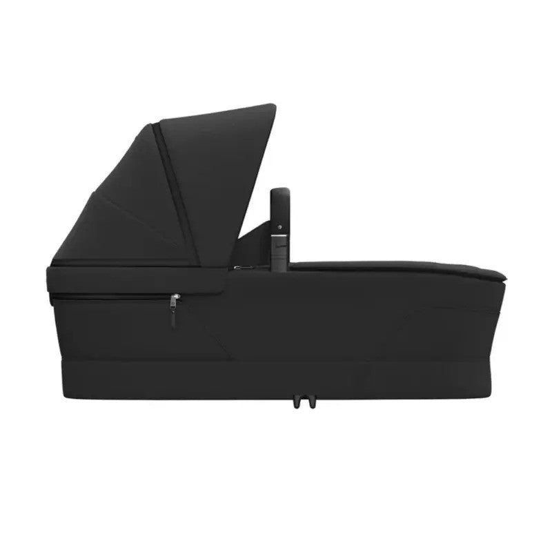 Maxi Cosi Fame Cabin Carrycot Onyx Black