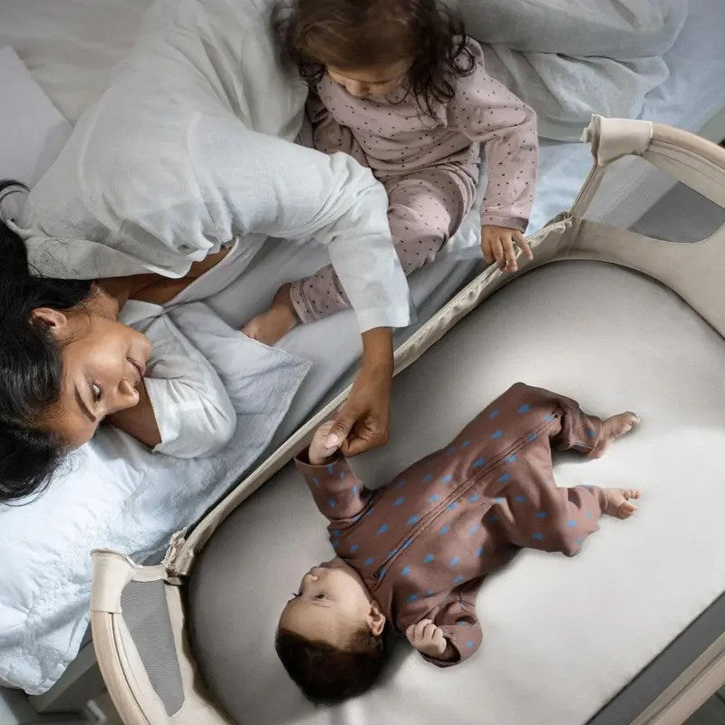 Maxi Cosi Iora Air Co-Sleeper Classic Beige