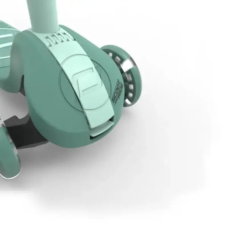 Scoot & Ride Highwaykick 3S LED Forest