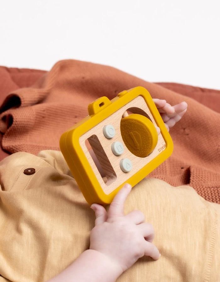 Trixie Silicone Wooden Baby Camera Mr.Lion (0m-Plus)