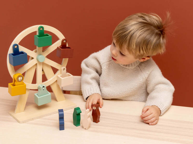 Trixie Wooden Ferris Wheel (18m-Plus)