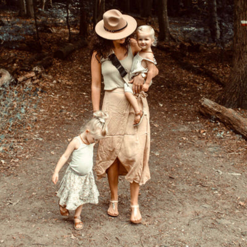 Wildride Toddler Carrier Beige (Age 9m-4yrs)