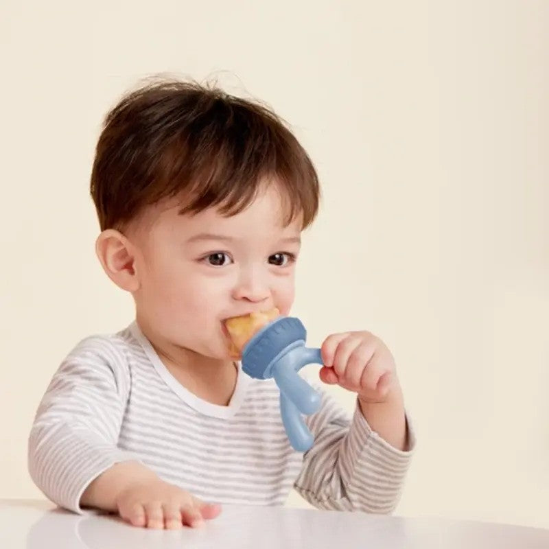b.box Toddler Silicone Fresh Food Feeder (4m-Plus) Lullaby Blue