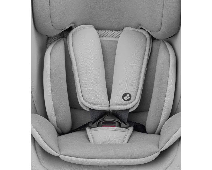 Maxi Cosi Car Seat Titan Plus - Authentic Grey