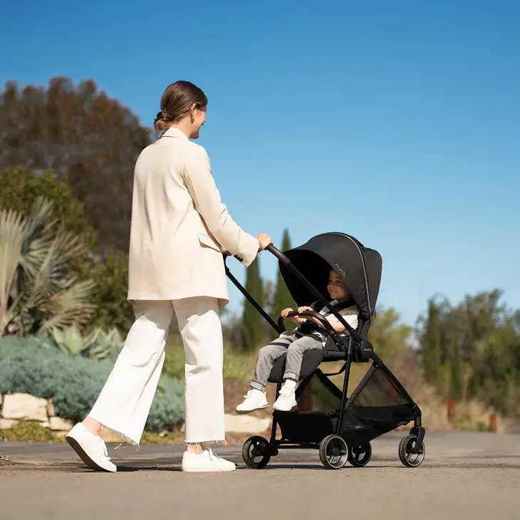 Nuna Ixxa™ Stroller +Rain Cover & Adapter (Rosegold Frame) Rivited Rose