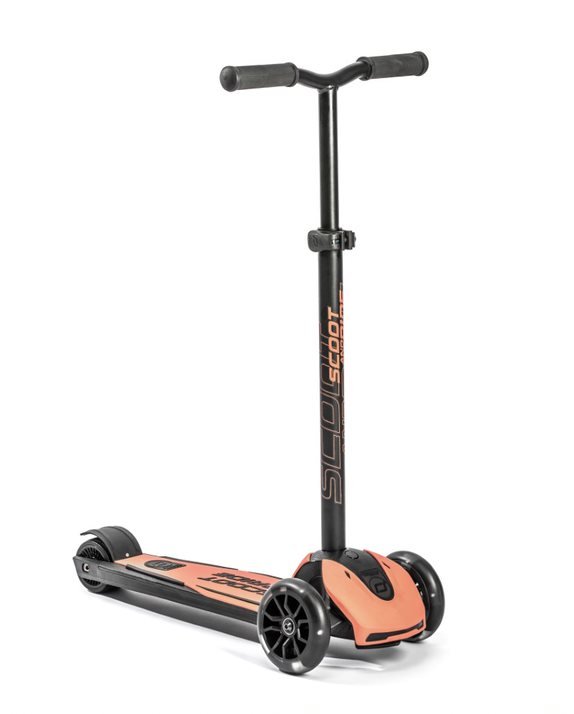 Scoot & Ride Highwaykick 5 LED - Peach