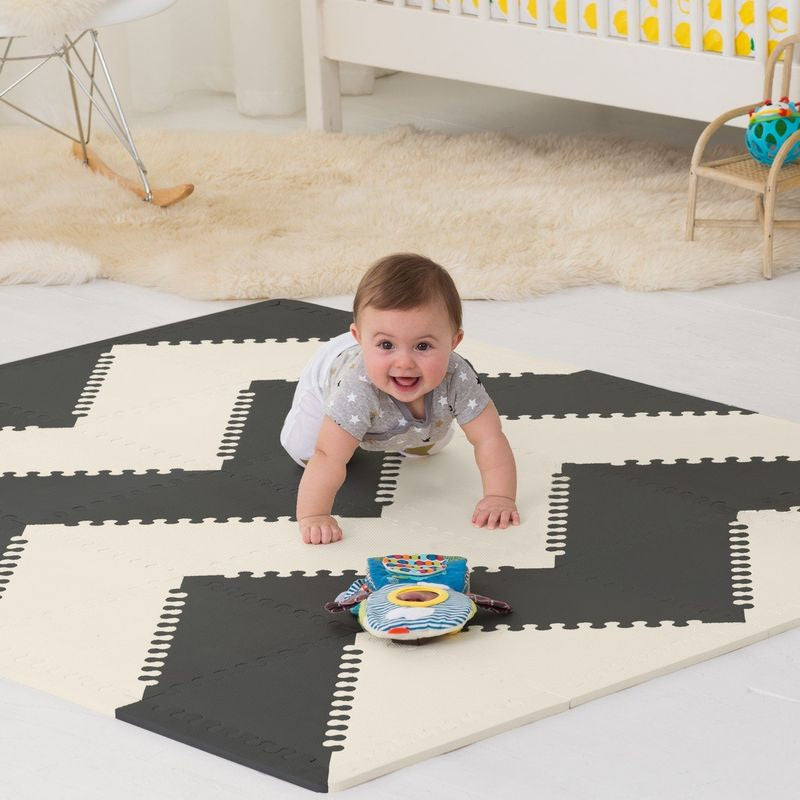 Skip Hop Playspot Geo Floor Tiles Black & Cream